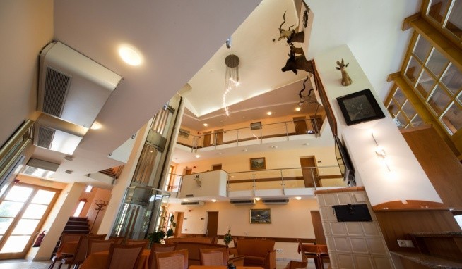 Hertelendy House recenze