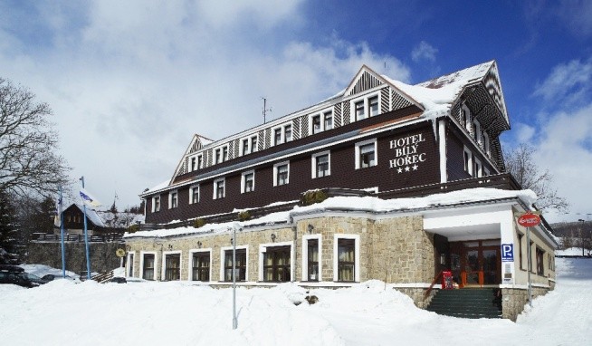 Bílý Hořec recenze