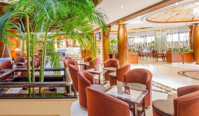 Flora Grand recenzie