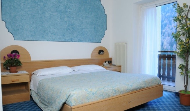 Milano (Vermiglio) recenzie