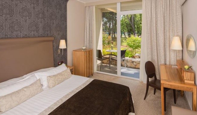 Coral Plava Laguna recenze