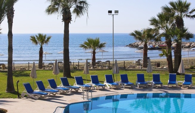 Golden Bay Beach recenzie