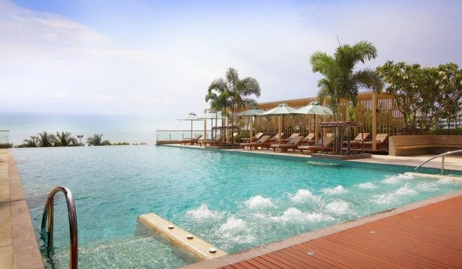 Holiday Inn Pattaya értékelés