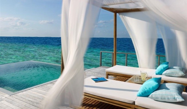 Dusit Thani Maldives recenzie