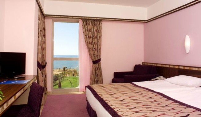 Royal Atlantis Spa & Resort recenze