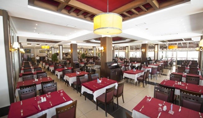 Crystal Aura Beach Resort & Spa recenze