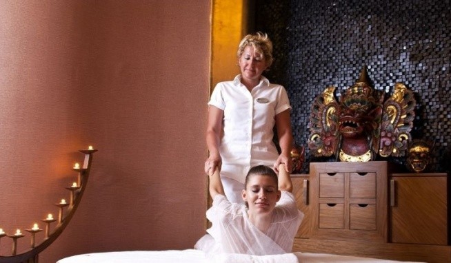 Ramada Plaza by Wyndham Antalya recenze