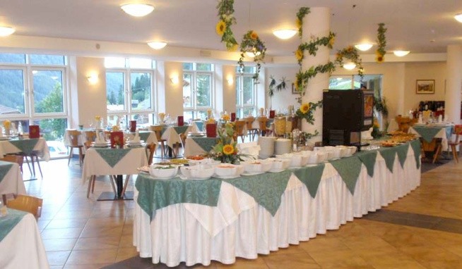 Stella Montis recenze