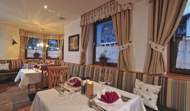 Vier Jahreszeiten recenze