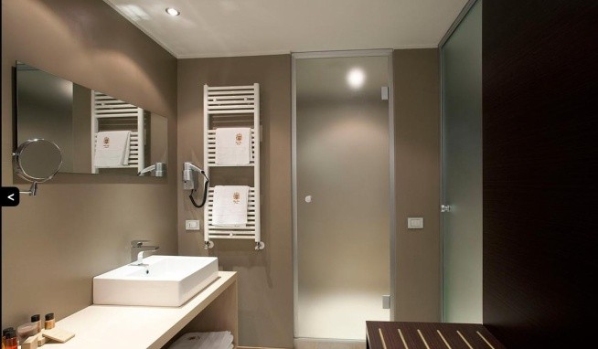 Grand Hotel Paradiso recenze