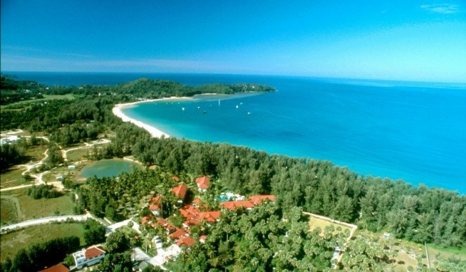 Amora Beach Resort Phuket értékelés