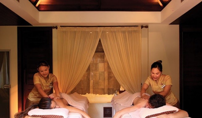 Kata Beach Resort & Spa recenze