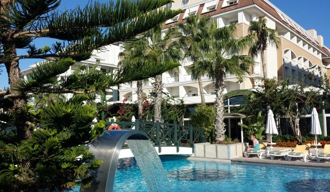 M Holiday Hotels Belek (ex. Vera Mare Resort) recenze