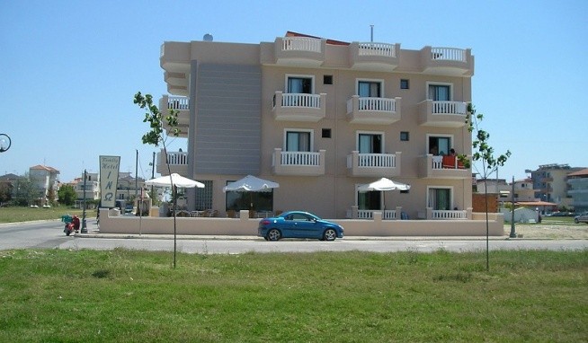 Ino Apartments recenze