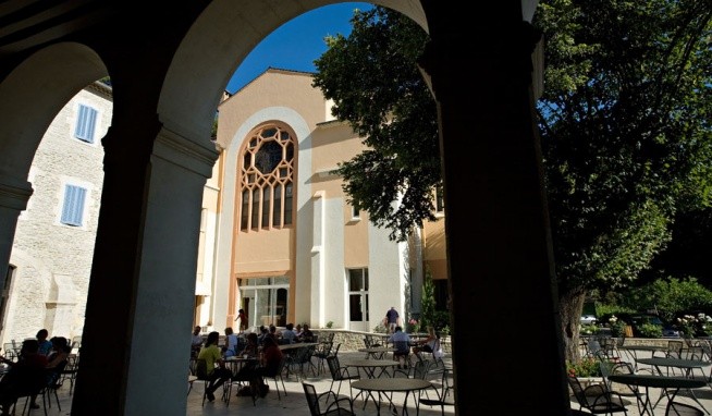 Notre Dame de Lumiéres (Goult) recenze