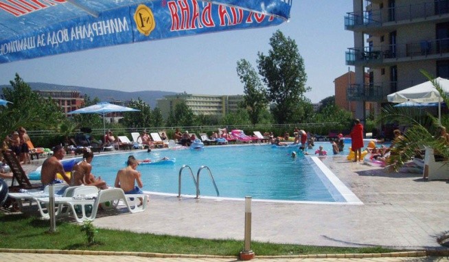 Riviera Blue recenze