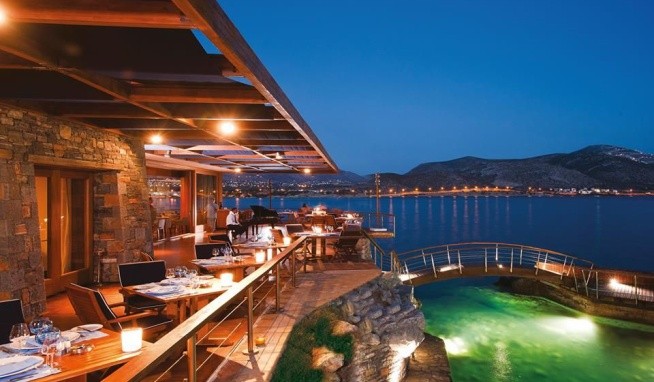 Grand Resort Lagonissi recenze