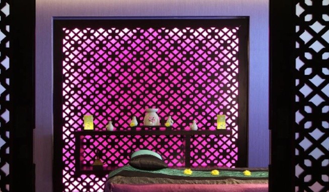 Emirates Grand recenze