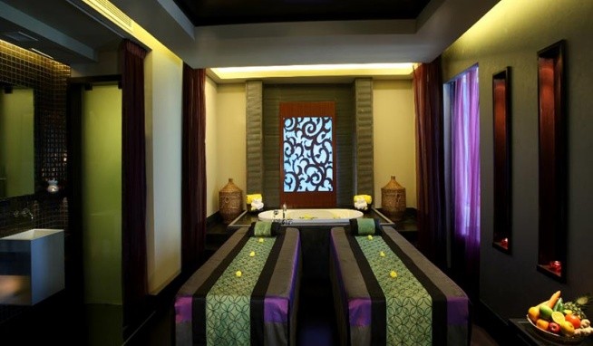 Emirates Grand recenze