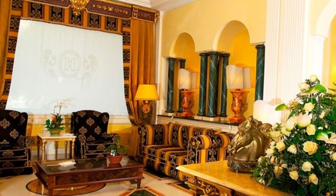 Hellenia Yachting recenze