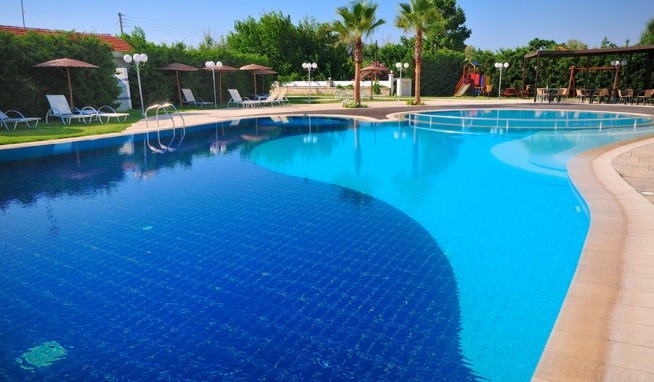 COOEE Afandou Bay & Suites recenze