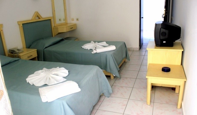 Kleopatra Smile (ex Glaros) recenzie