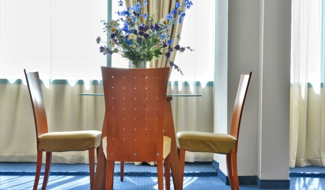 International Casino & Tower Suites opinie