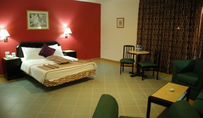 Golden Tulip recenze