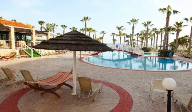 Anastasia Beach recenze