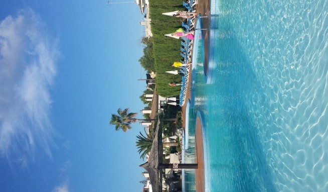 JS Es Corso recenzie