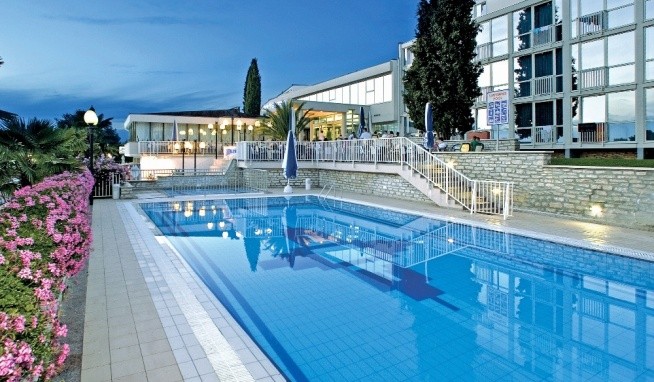 Zorna Plava Laguna recenze