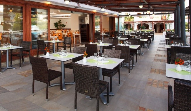 Alianthos Garden recenzie