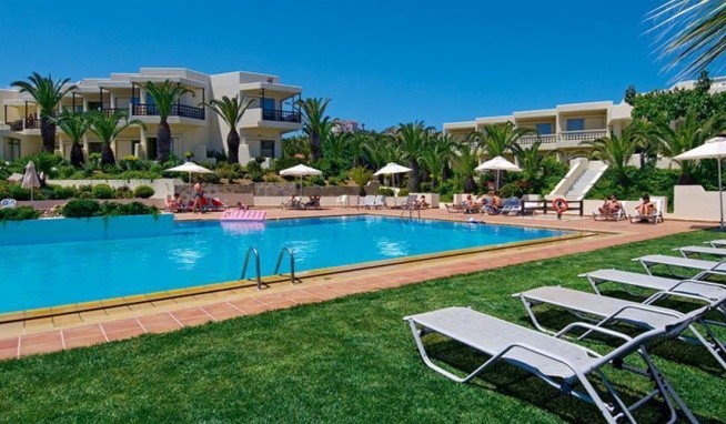 Giannoulis Santa Marina Beach recenzie