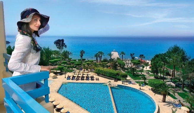 Elias Beach recenzie