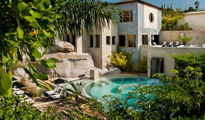 Gran Bahia del Duque Resort recenze