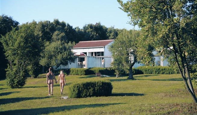 Naturist Park Koversada Villas & Apartements opinie