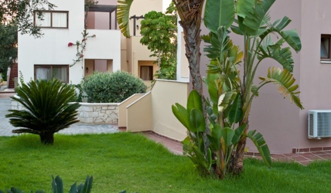 Althea Village recenze