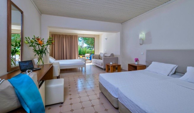 Almyra Hotel & Village (ex. Giannoulis Almyra Beach) recenze