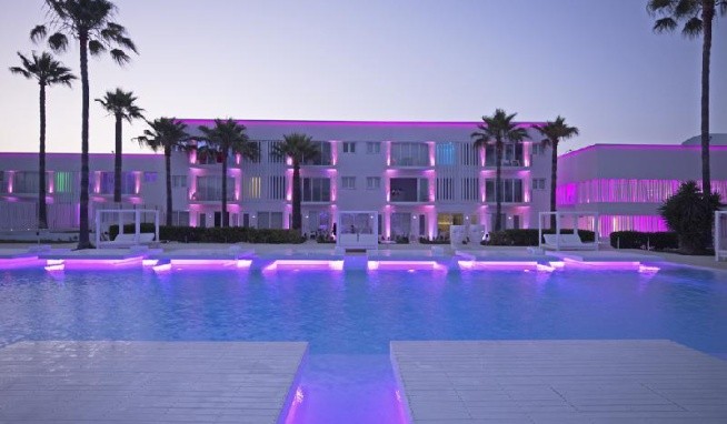 So White Boutique Suites recenzie