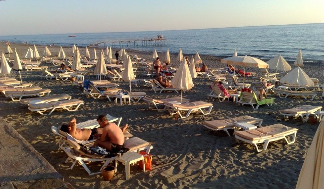 Happy Elegant recenze