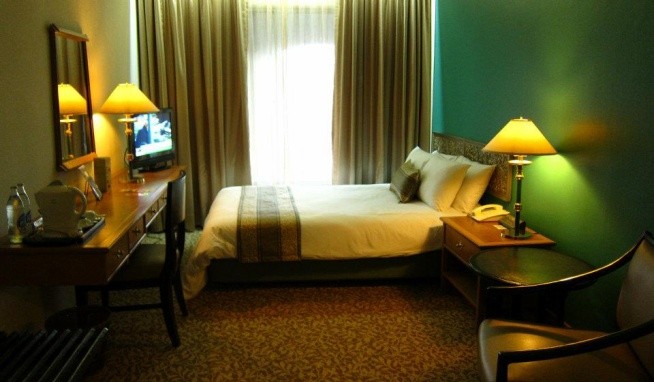 Indra Regent recenzie