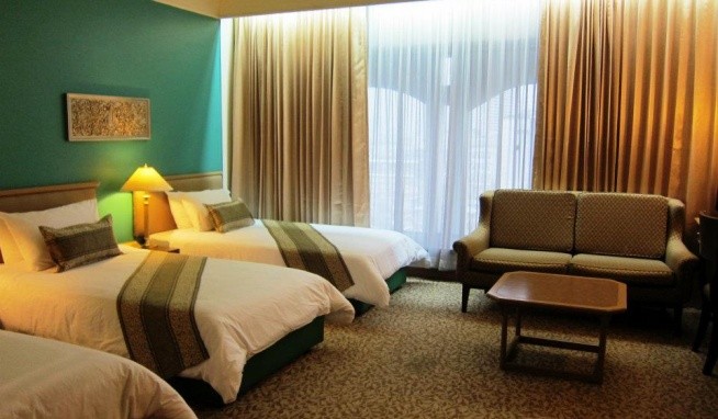 Indra Regent recenzie