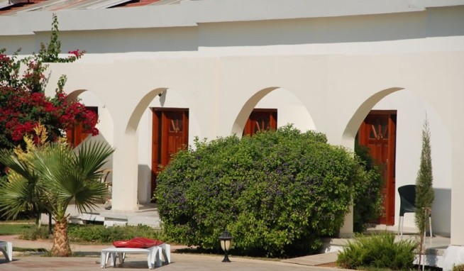 Crystal Rocks (agios Sergios) recenzie