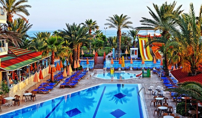 Caretta Beach opinie