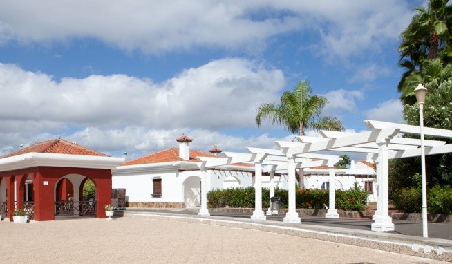 DunaGolf Suites recenze