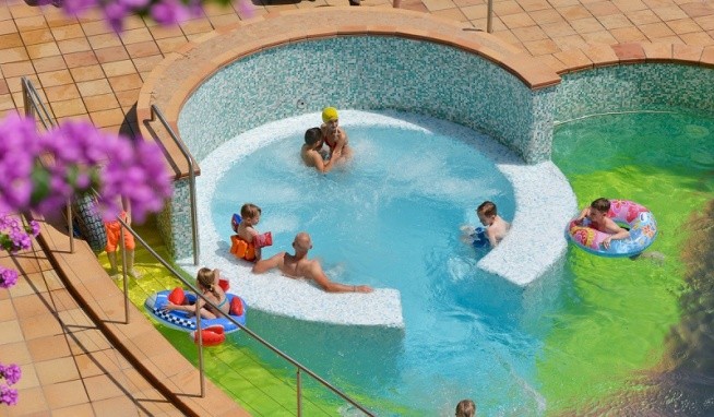 Royal Village értékelés