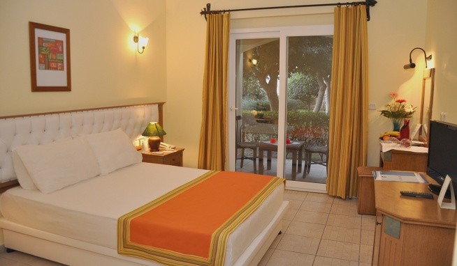 Serene Beach Resort recenze