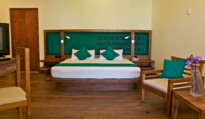 Mermaid & Club recenze