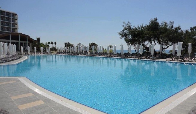 Akra Sorgun TUI Blue Sensatori (ex. Sensatori Barut Sorgun) recenzie