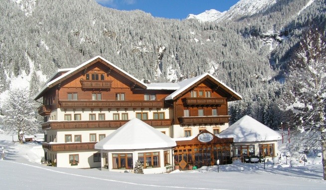 Alpenhotel Badmeister értékelés
